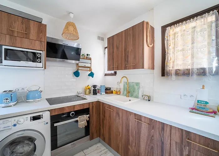 L'echappee Mediterraneenne - Proche 펜션 루케이트